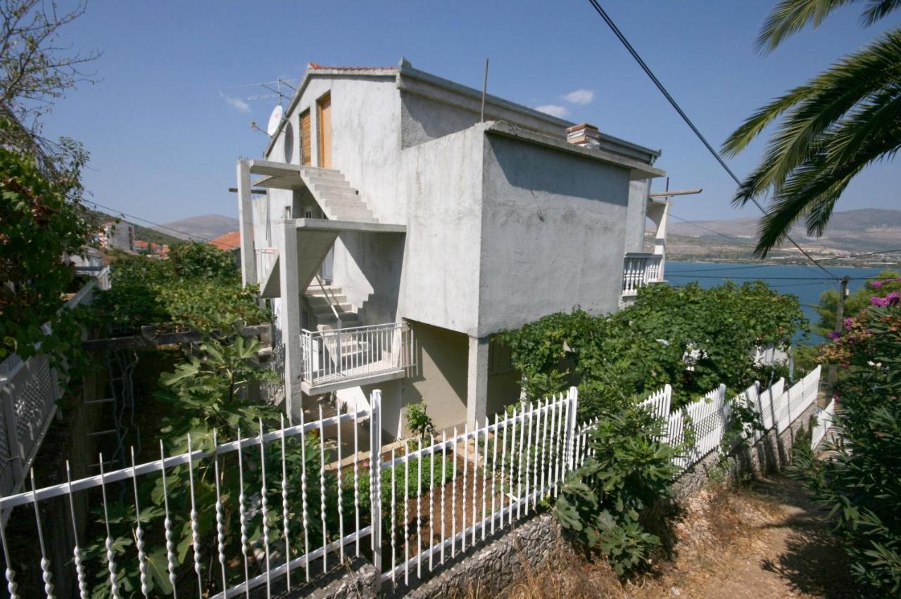 Apartments By The Sea Mastrinka, Ciovo - 4647 Trogir Exterior foto