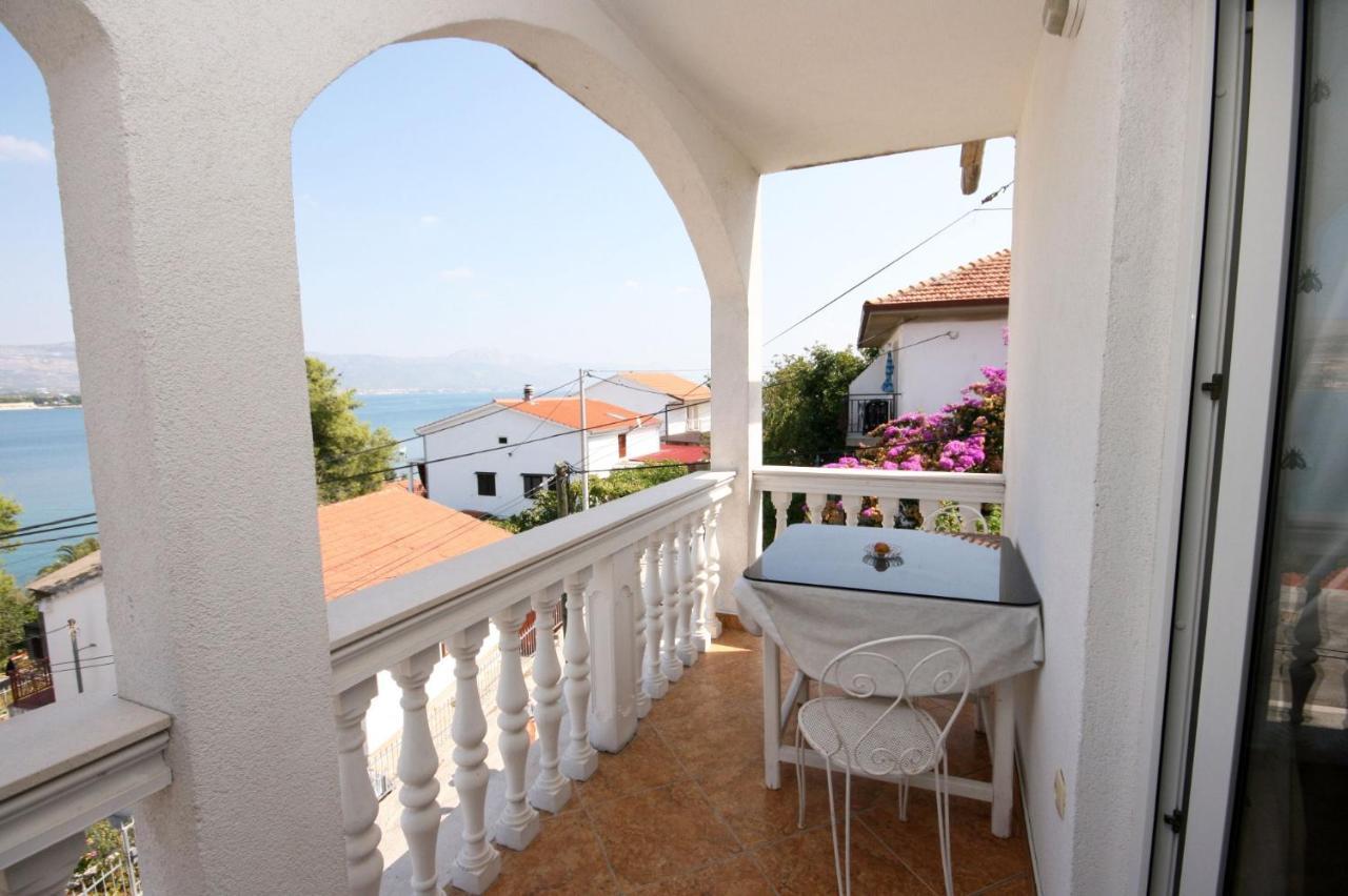 Apartments By The Sea Mastrinka, Ciovo - 4647 Trogir Exterior foto